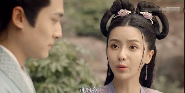 美女整容前后对比_娱乐圈整容美女_混血女明星鼻子